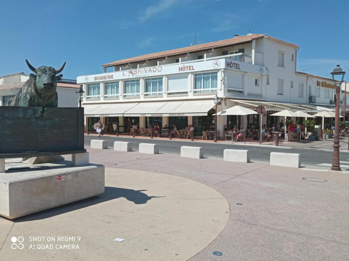 Abrivado Hotel Saintes-Maries-de-la-Mer Bagian luar foto